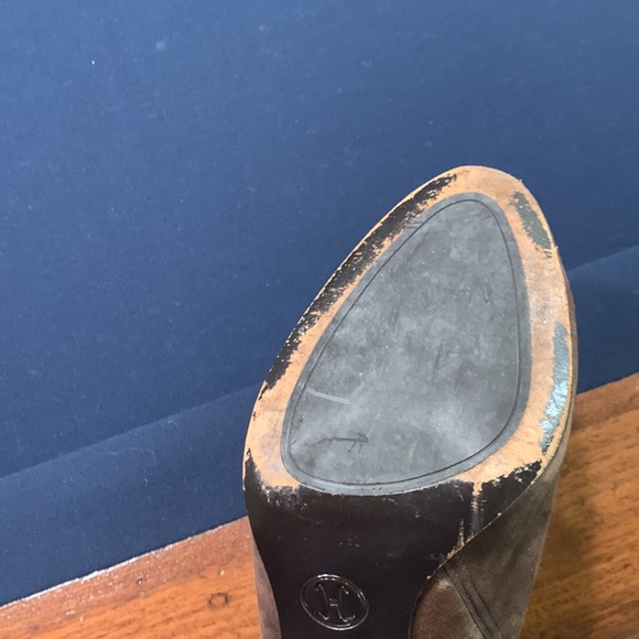 Cole Hahn brown suede boots size 9 ½ - Picture 3 of 4